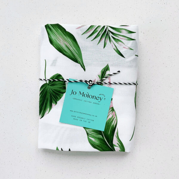 tropical leaf apron in packaging